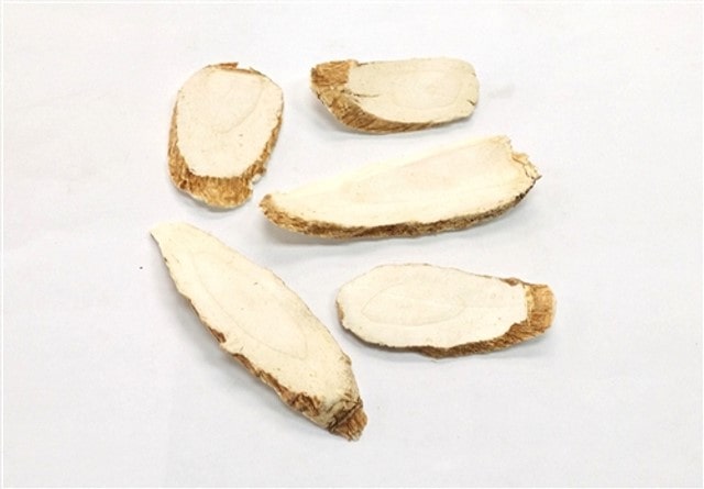Cao khô Bạch chỉ 3 Cao khô Bạch chỉ 2